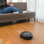 Robô aspirador Robot W90 varre aspira e passa pano 30w Wap cor preto 127/220V - Miniatura 4